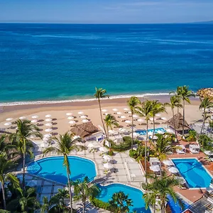 https://buenaventura-grand-hotel-great-moments.hotelspuertovallarta.org
