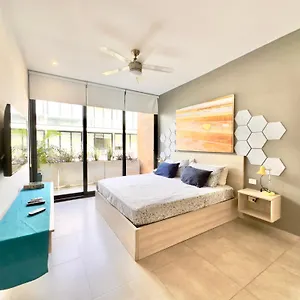 The By Menesse Guest house Playa del Carmen